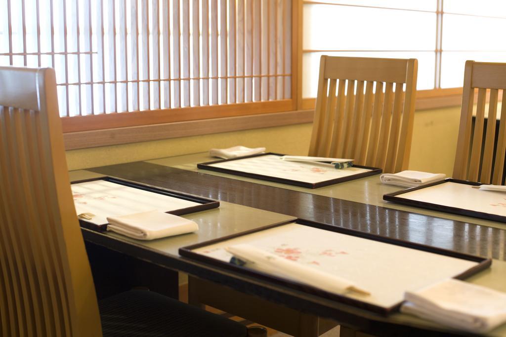 Miyako Hotel Yokkaichi Esterno foto